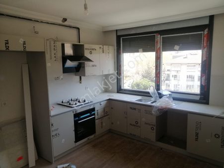 Bağdat Cad.üzeri,sıfır,4+1 Geniş Teraslı, Kullanışlı Dublekstir.