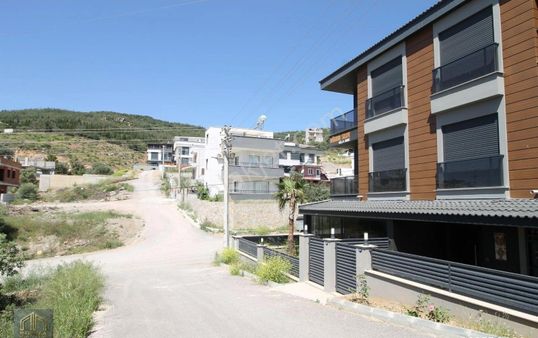 İzmir Seferihisar Doğanbey De Satılık 3+1 Villa Deniz Manzaralı