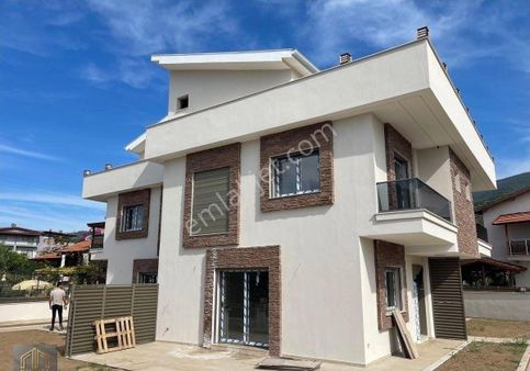 Marmara Emlak’tan Özdere De Satılık 3+1 Villa Full Deniz Manzaralı