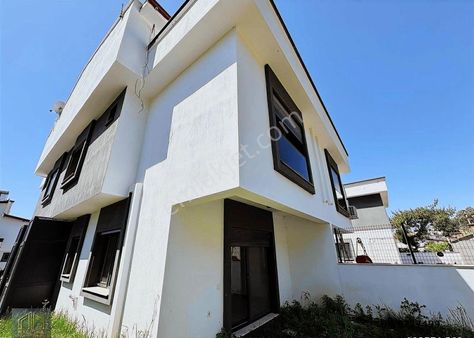 Marmara Emlak'tan Özdere De Satılık 3+1 Yazlık Villa