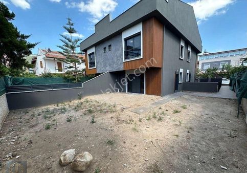 Marmara Emlak’tan Özdere De Satılık 3+1 Yazlık Villa Denize 50 Metre