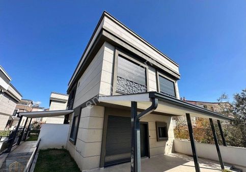 İzmir Seferihisar Doğanbey De Satılık 2+1 Yazlık Villa Denize 200 Metre