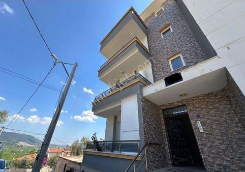 Marmara Emlak'tan Gümüldür De Satılık 2+1 Yazlık Daire