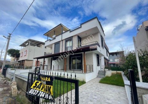 İzmir Seferihisar Doğanbey De Satılık 3+1 Yazlık Villa