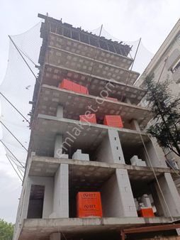 Özgürlük Parkının En Hareketli Konumunda,kabası Devam Eden 3+1