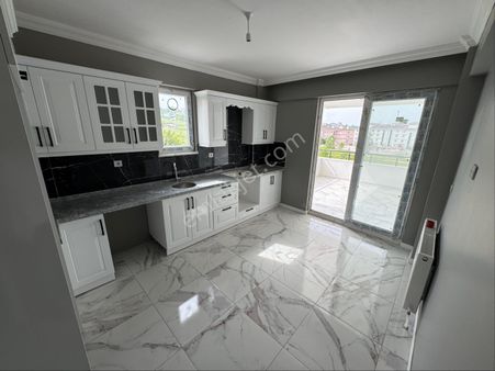 Furkan Emlaktan Ataköy Toki Mevki 3.kat 3+1 145m2 Çift Balkonlu Ebeveyn Banyolu Sıfır Fırsat Daire