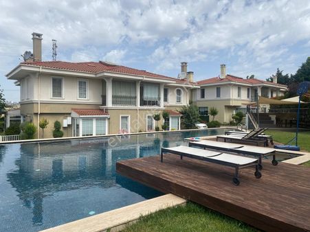 Ayça Emlaktan Konforlu Sitede Doğal Ve Elit Bir Yaşam Sizi Bekliyor!