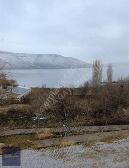 Bayramhacıda 1475 M² Full Baraj Manzaralı Çok Acil Satılık Villa