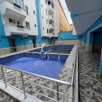 Köşem Emlaktan Satılık Yüzme Havuzlu Daire