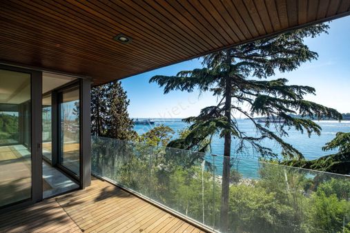 Salacak'ta Kesintisiz Tarihi Yarımada Manzaralı 5+1 Arakat Daire