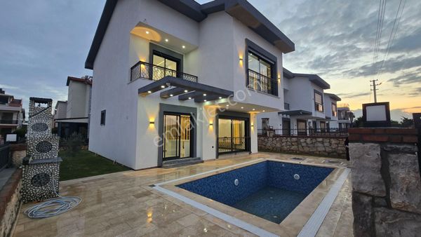 Didim Altınkumda Plaja 600mt Mesafede Satılık Müstakil Villa