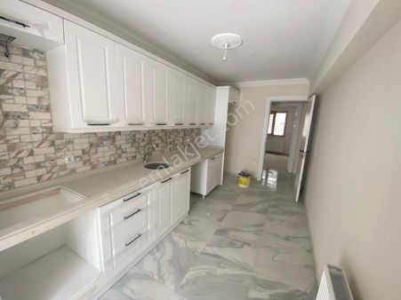 Yılmazer Emlaktan Satılık Daire