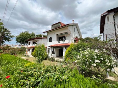 Denıze Sıfır Sıtede 4+1 Satılık Vılla