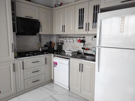 Dream Home’dan Deniz Mah. Eşyalı ‘ B.mutfak ‘ Doğalgazlı ‘havuzlu 2+1 Satılık Daire