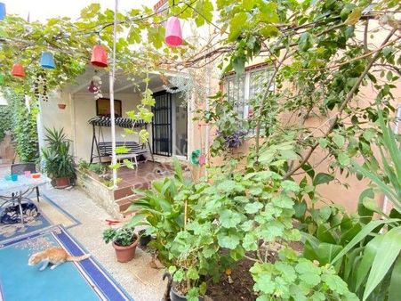 Seferihisar Ürkmezde Denize Çok Yakın 2+1 Bahçeli Satılık Daire