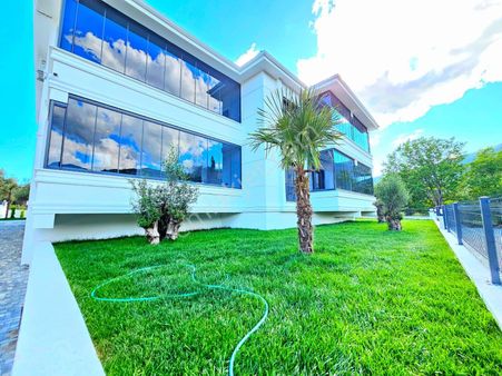 ▶ ▶akçay Körfez'den Yeşilin Her Tonunu Sunan Eşsiz Manzaralı 2+1 Daire