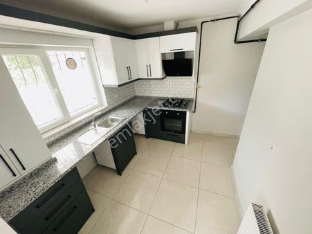 Hayal'den Atatürk Mh' De Ebeveyn Banyolu 3+1 Yapılı Fırsat Daire!!!!