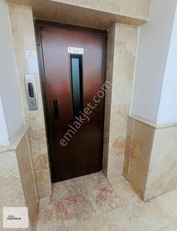 Güler Emlak'dan**cadde Üzeri**full Yapılı**satılık** 6+1 Dublexs