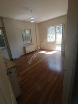 Ümraniye Yamanevler Atatürk Mahallesi Çarşı Metro Yürüme Mesafesi Temiz Giriş Kat