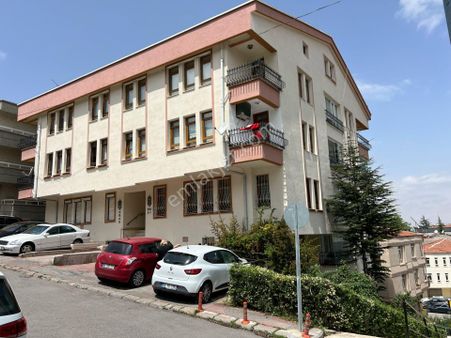 Gaziosmanpaşa Mahatma Gandhi Caddesi Üzerinde Satılık Daire