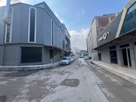 Roma' Dan Mobilya Sanayide Kiralık Fabrika