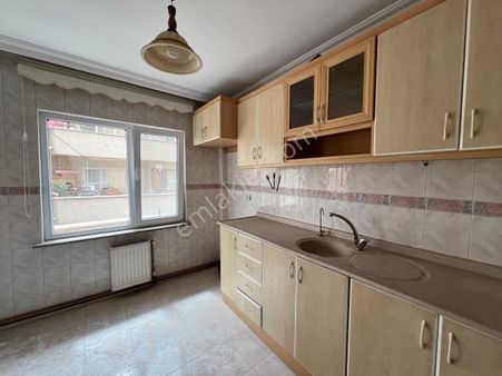 Sakarya Serdivan Arabacıalanında Kapalı Garajlı Geniş 3+1