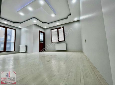Eser Yapıdan Satılık3+1 120m2 Tam Merkezi Konumda Arakat