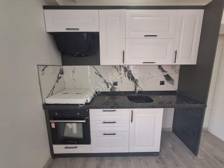 Kumsaldan Altınkumda Geniş Cam Balkonlu_2+1_ön Cephe Sıfır Daire