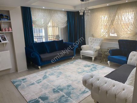 Ender Uysal Gayrimenkulden Bağbaşın Da Satılık 2+1 Muhteşem Bir Bahçe Katı Daire...