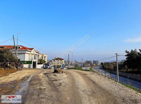 Gümüştepe 'de Kent Ormanı Ve Bursa Manzaralı 1063 M2 Arsa