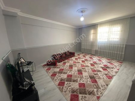 Acill Konak İzmirpark Avm'ye Yakını 2+1 100m2 +20m2 Bahçeli Ayrı Mutfak Giriş Kat Satılık Daire