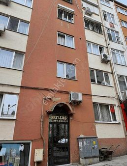 Şehir Merkezinde 2+1 Masrafsız Bakımlı Satılık Daire