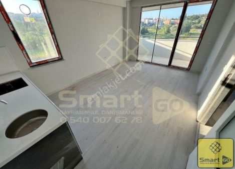 Yeni Mahalle'de 1+1 Sıfır Satılık Daire