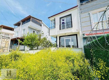 ▃▅▇han İnşaat▇▅▃havuza Uygun Bahçeli İskanlı Villa