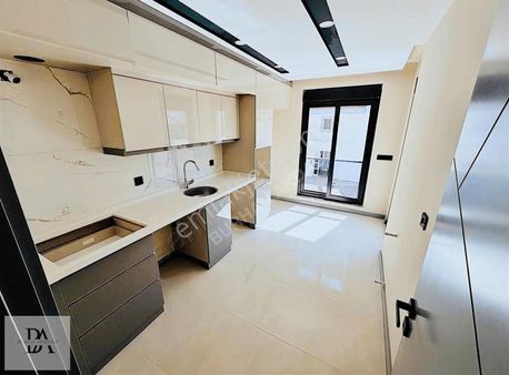 Bölgenin Gözde Mahallesinde Yüksek Kredi İmkanlı Lüks 2+1 Daire