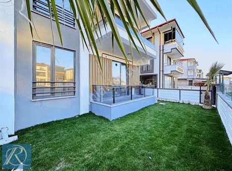 Villa Tadında Müstakil Yaşam Denize Yakın Sıfır Bahçeli Daire