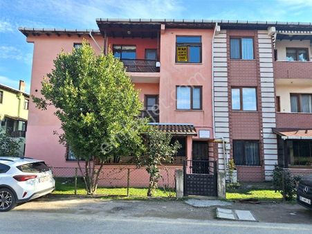 Sapanca Gazipaşa Mahallesinde Kiralık 2+1 Daire