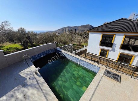 *arya*dan Kaz Dağlarının Eteklerinde Deniz Manzaralı 4+1 Villa