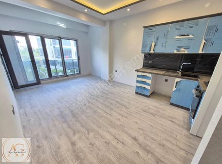 Arya'dan Altınkum Merkezde Cadde Üzerinde' 1+1 Arakat