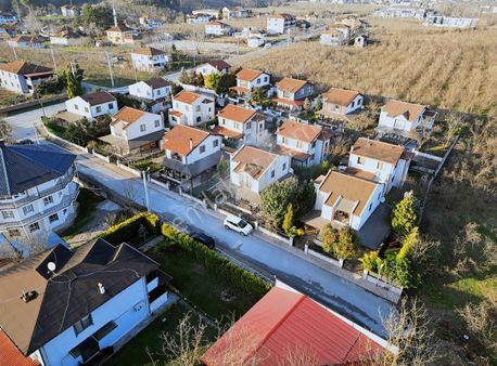 Meriç Çayrak'tan Nezih Konum Müstakil Satılık Villa & Ev