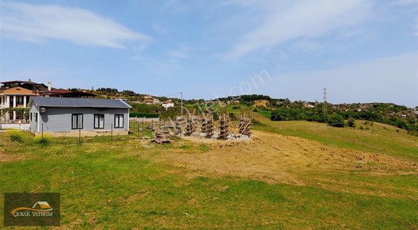 Yalova Termal Akköy'de Satılık 349 M2 Fırsat Köşe Parsel