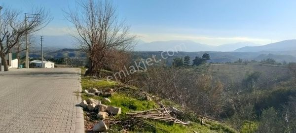 Manisa Şehzadeler Sancaklı Çeşme Başı 745m2 Villa Arsası 3000000