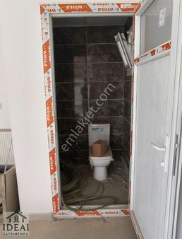 Manisa Muradiye 90 M2 Site İçi Sıfır Wc Li Dükkan 3.000.000tl