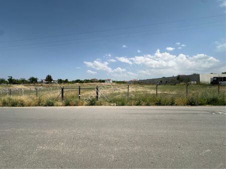 Şehir Mezarlığı Yakının’da Yaka Mahallesin’de Kiralık 4 Dönüm Arsa