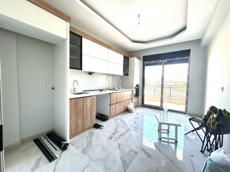 Yükselden Cennetayağında Geniş Teraslı Otoparklı 3+1 Dubleks