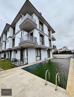 **sıfır** Denizin Dibinde Havuzlu 2+1 Kupon Daire