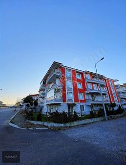 Denize Komşu Geniş M2 Havuz Cephe 2+1