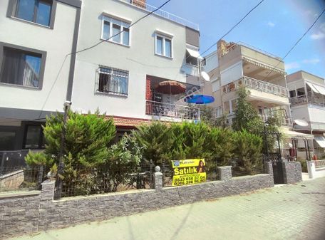 Altınoluk İskele Mahallesinde 2+1 Satılık Bahçe Katı Daire