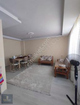 Civan Emlaktan Bafra Kavakpınarda Satılık 160 Metrekare Daire