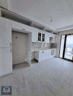 Valleyden Rumeli Mah'den Site İçi 2+1 Havuzlu, Yerden Isıtmalı